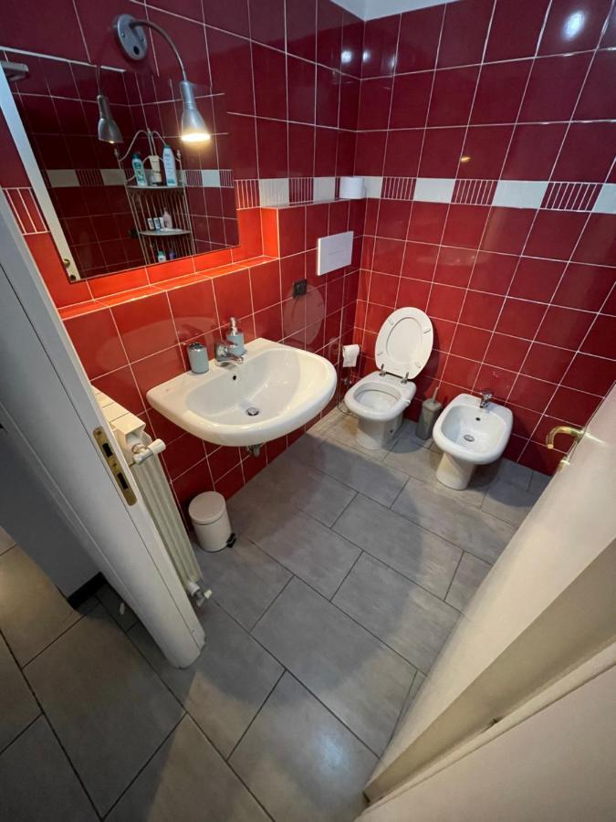Appartamento Bergamo Centro Piazza Pontida - The Italian Escape Экстерьер фото